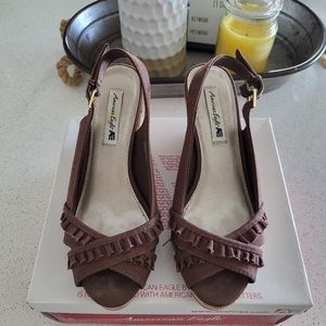 American Eagle by Payless Slingback Canvas Wedges Size 6 1/2W